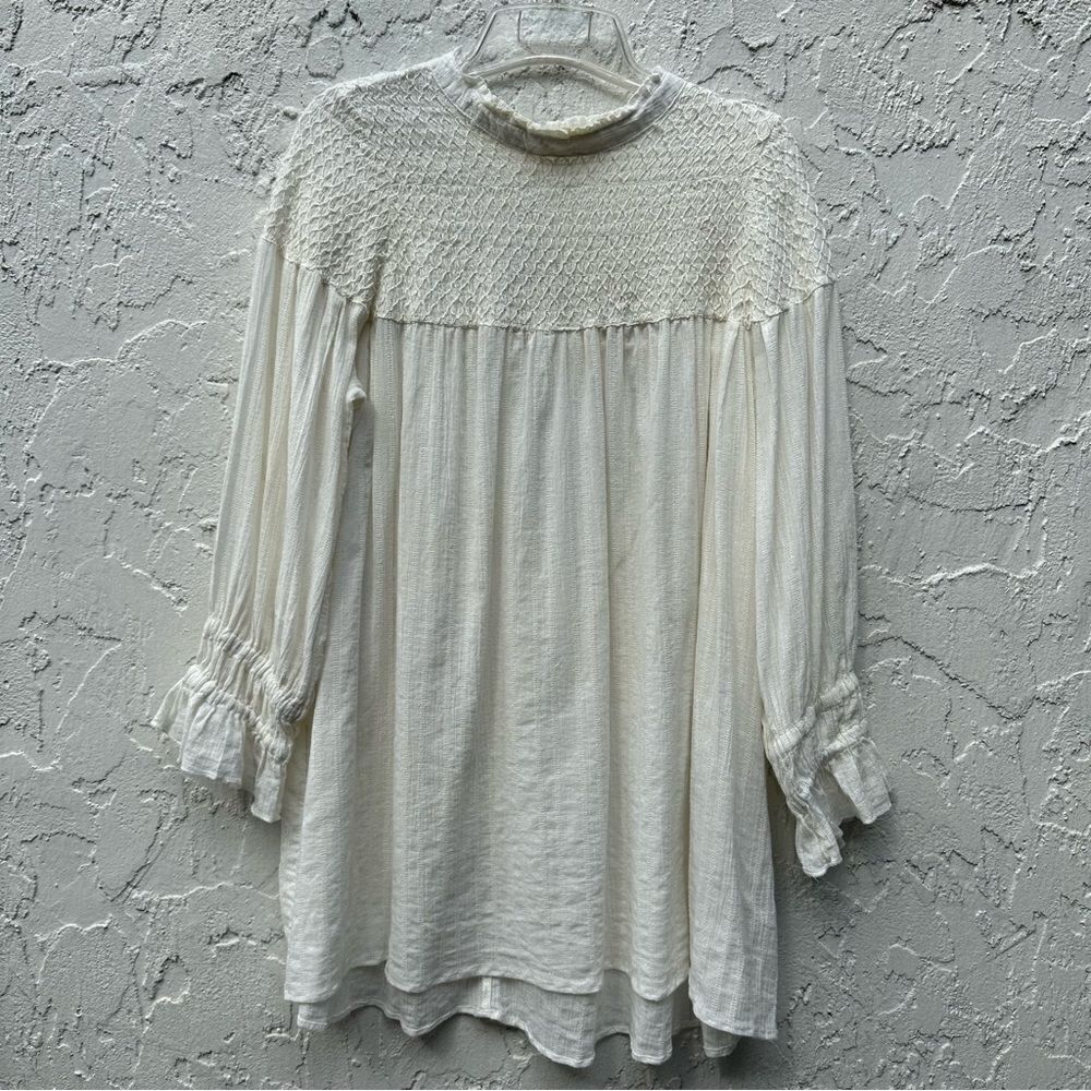 FREE PEOPLE Obi Mila Smocked Tunic Blouse Size Medium - Picture 3 of 12